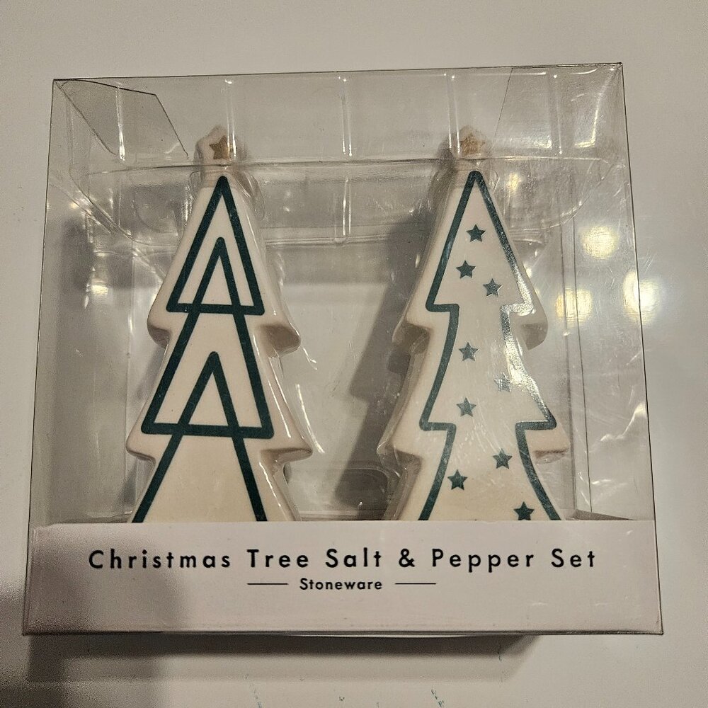 Thirstystone Christmas Tree Salt & Pepper Set